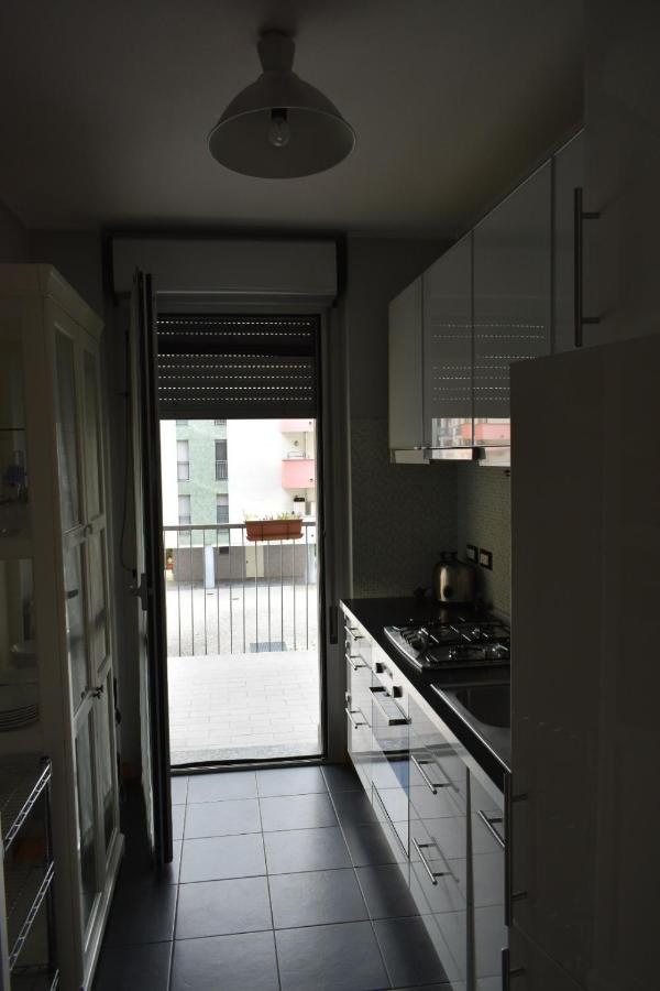 House Promenade Santa Giulia Lägenhet Milano Exteriör bild
